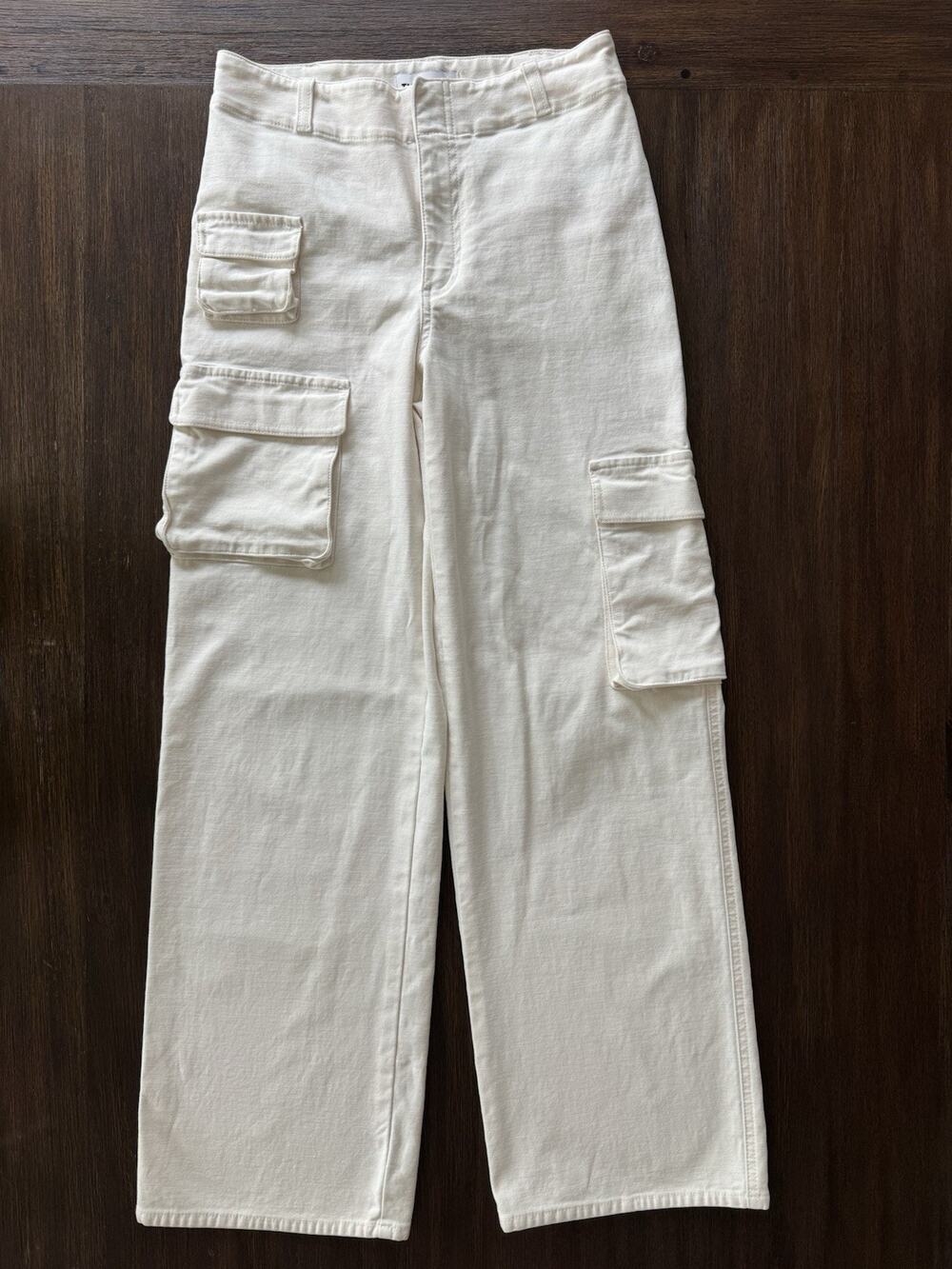 Aritzia TNA Picture Cargo Pants Women’s 4 Light Birch Cream Wide Leg Feminine